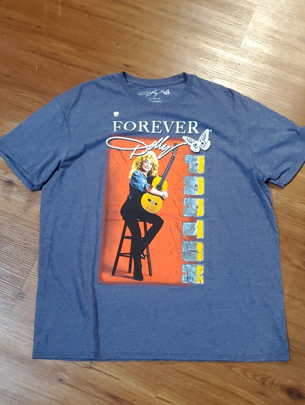 Dolly Parton XL Tshirt - Dolly Brand